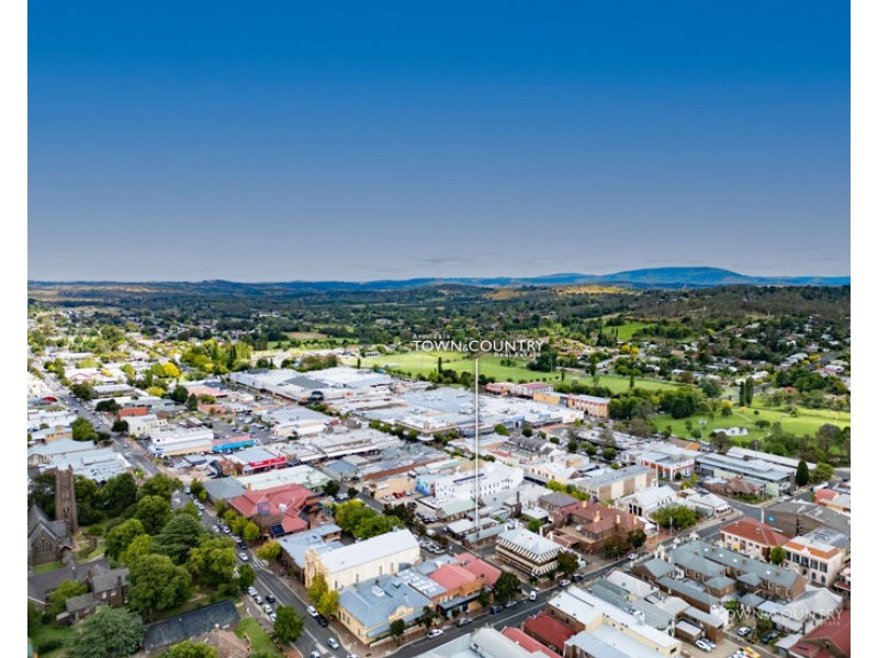14 Cinders Lane, Armidale NSW 2350