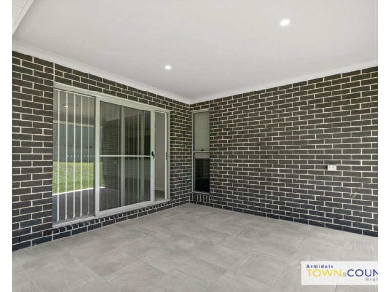3 Willow Way, Armidale NSW 2350
