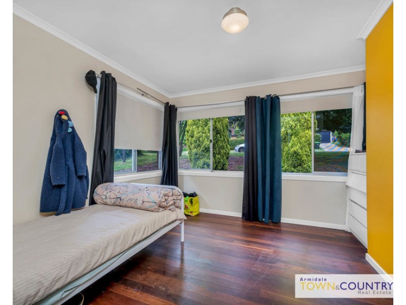 8 Nyssa Street, Armidale NSW 2350