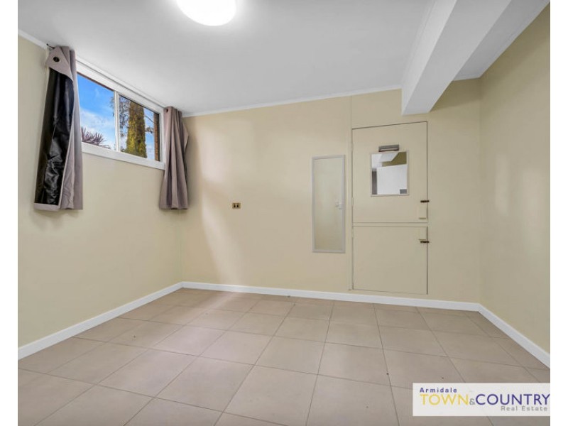 8 Nyssa Street, Armidale NSW 2350