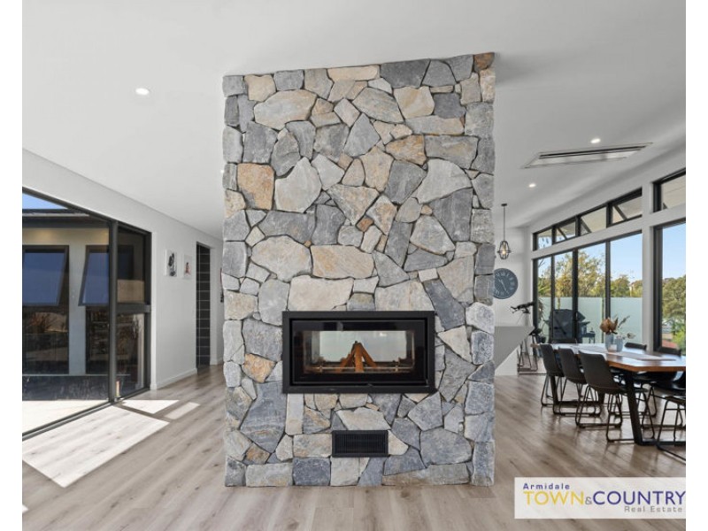 61 Ash Tree Drive, Armidale NSW 2350