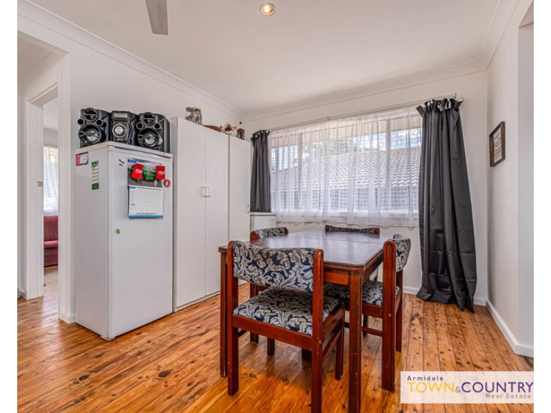 5 Kenalmac Avenue, Armidale NSW 2350
