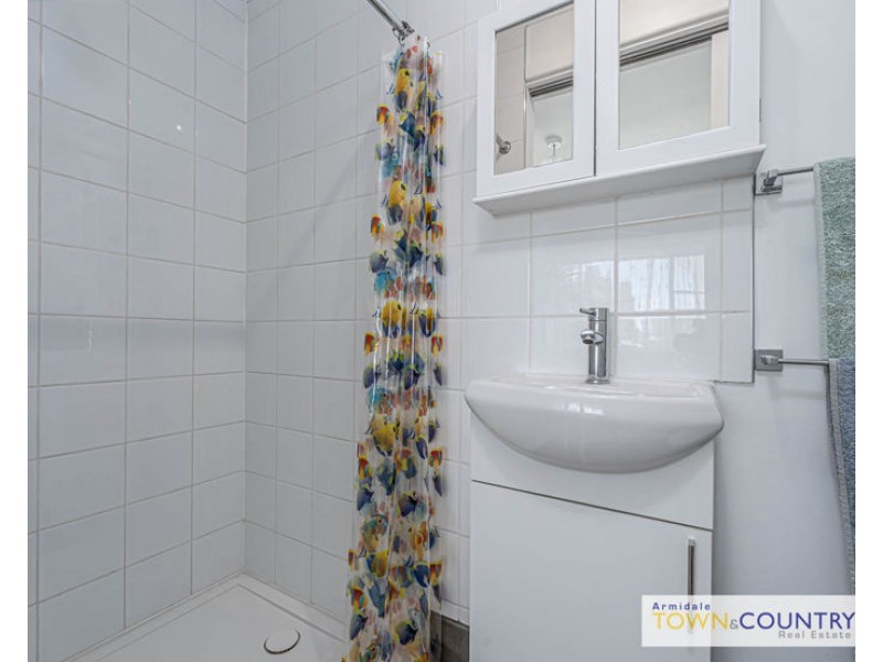 5 Kenalmac Avenue, Armidale NSW 2350