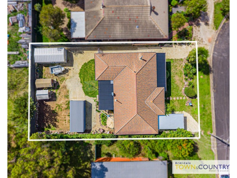 5 Kenalmac Avenue, Armidale NSW 2350