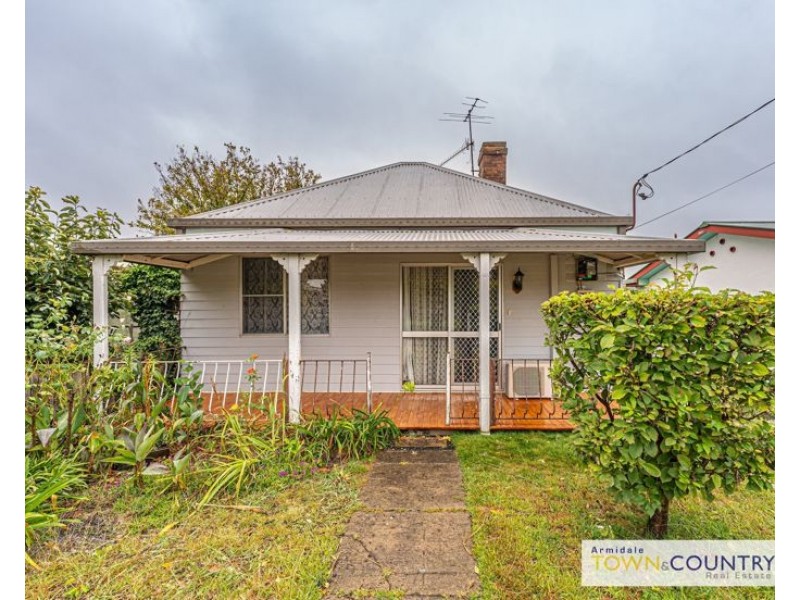 255 Dumaresq Street, Armidale NSW 2350