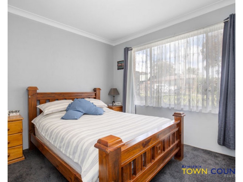 9 Kuranda Avenue, Armidale NSW 2350