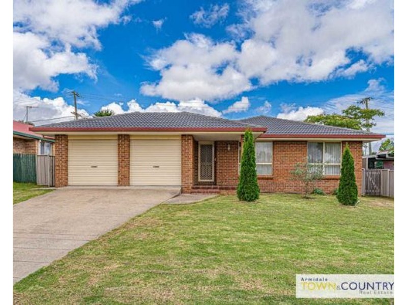 21 Ishbell Street, Armidale NSW 2350