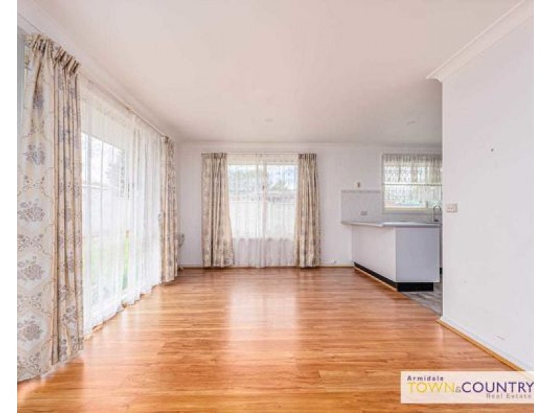 21 Ishbell Street, Armidale NSW 2350