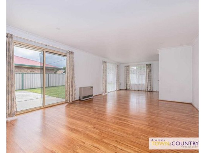 21 Ishbell Street, Armidale NSW 2350