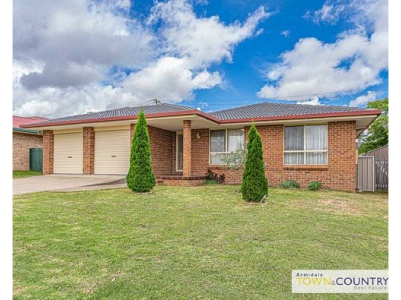 21 Ishbell Street, Armidale NSW 2350