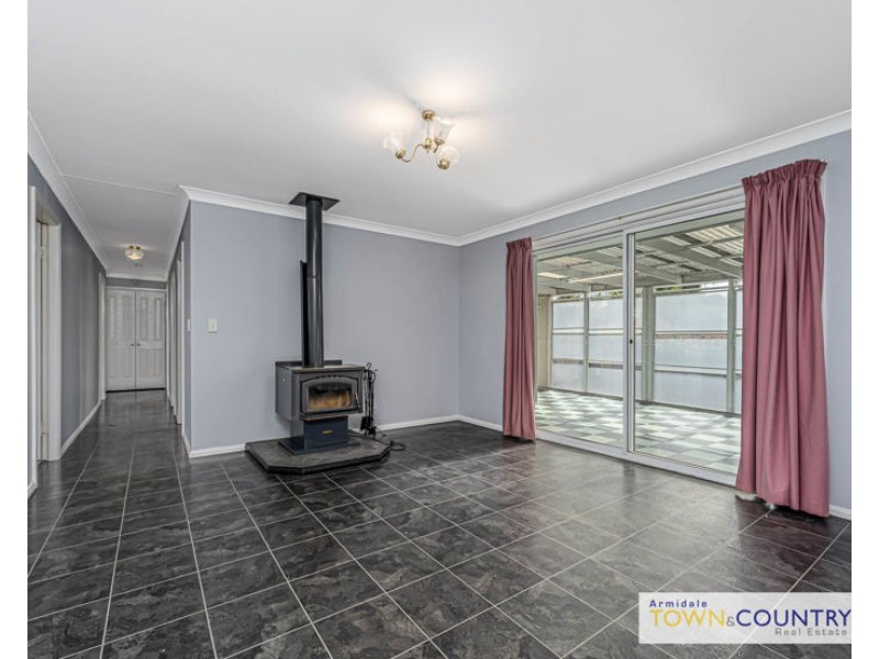 7 Baird Place, Armidale NSW 2350