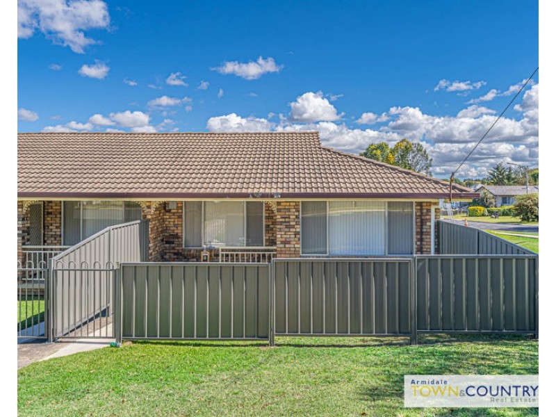 1-4/52 O’dell Street, Armidale NSW 2350