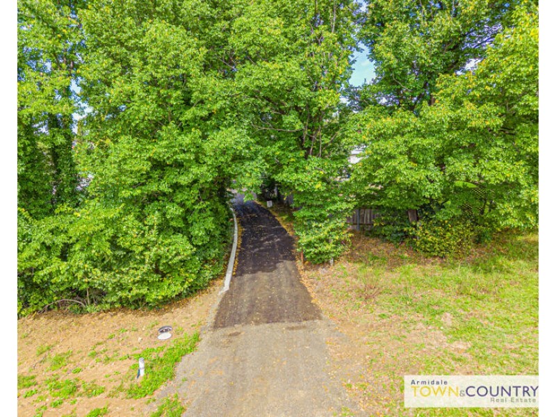 107B Kirkwood Street, Armidale NSW 2350