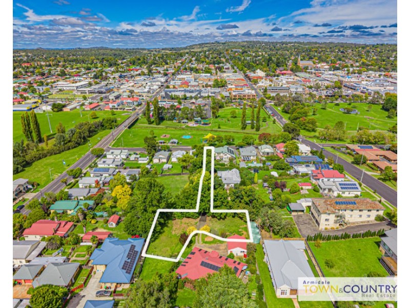 107B Kirkwood Street, Armidale NSW 2350