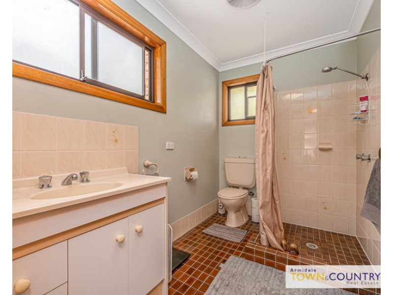 53 Malapatinti Lane, Armidale NSW 2350