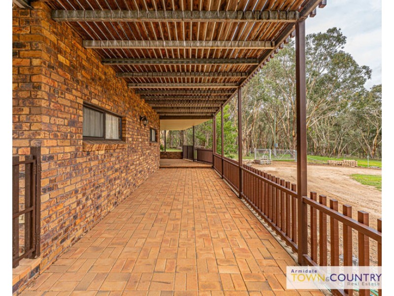 53 Malapatinti Lane, Armidale NSW 2350