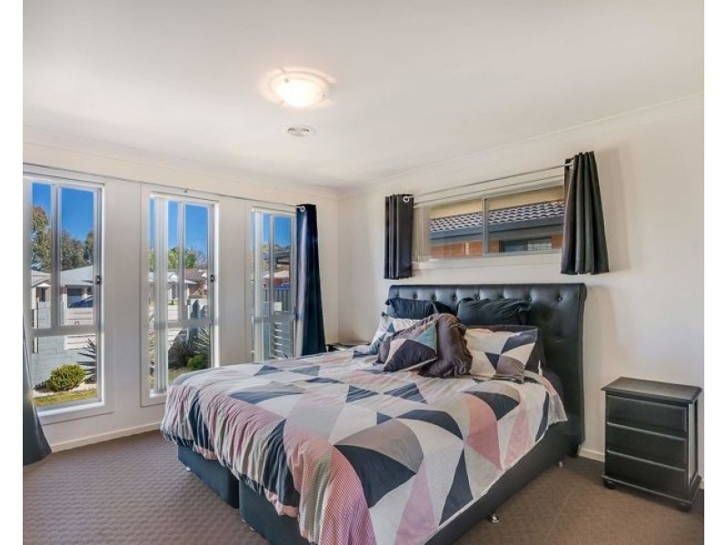 30 Albion Close, Armidale NSW 2350