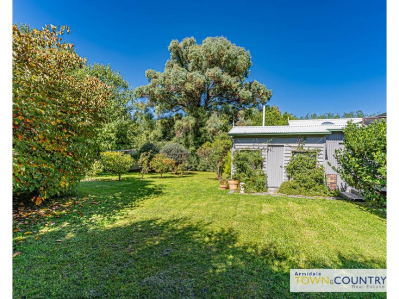 75 Taylor Street, Armidale NSW 2350