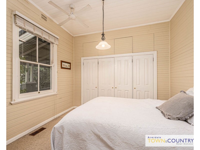 75 Taylor Street, Armidale NSW 2350