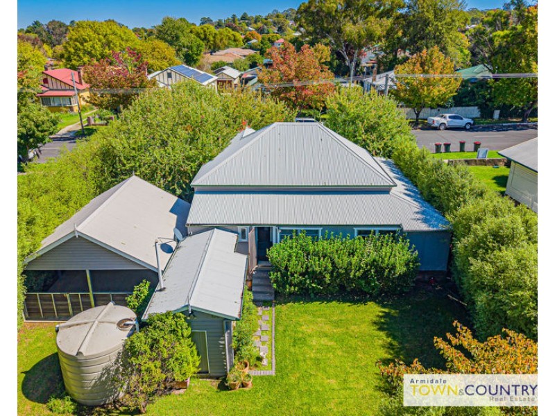 75 Taylor Street, Armidale NSW 2350