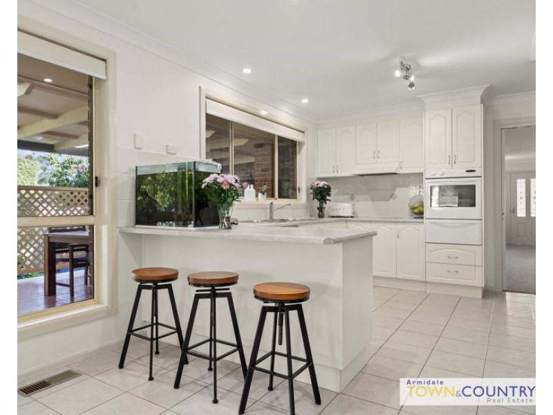 30 Norris Drive, Armidale NSW 2350
