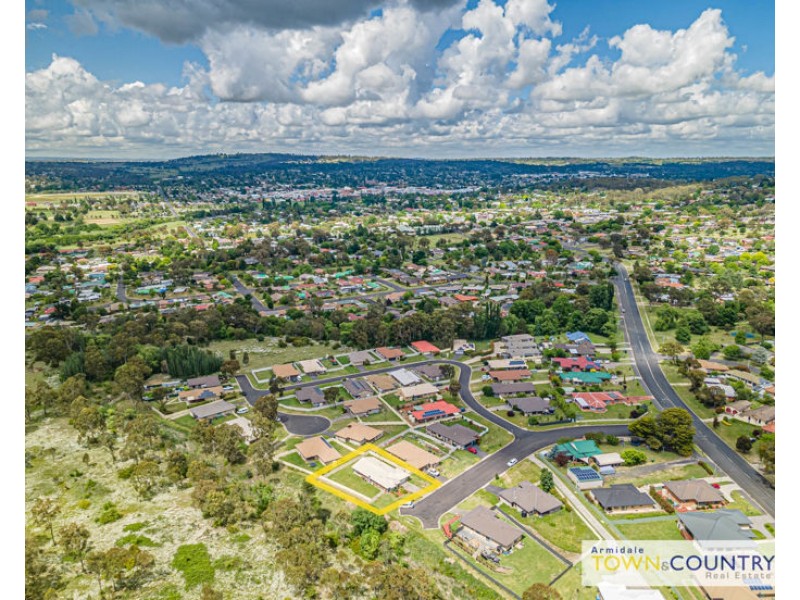 8 Ben Venue Boulevarde, Armidale NSW 2350