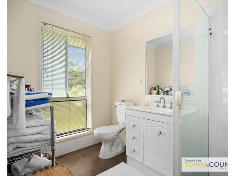 8 Ben Venue Boulevarde, Armidale NSW 2350