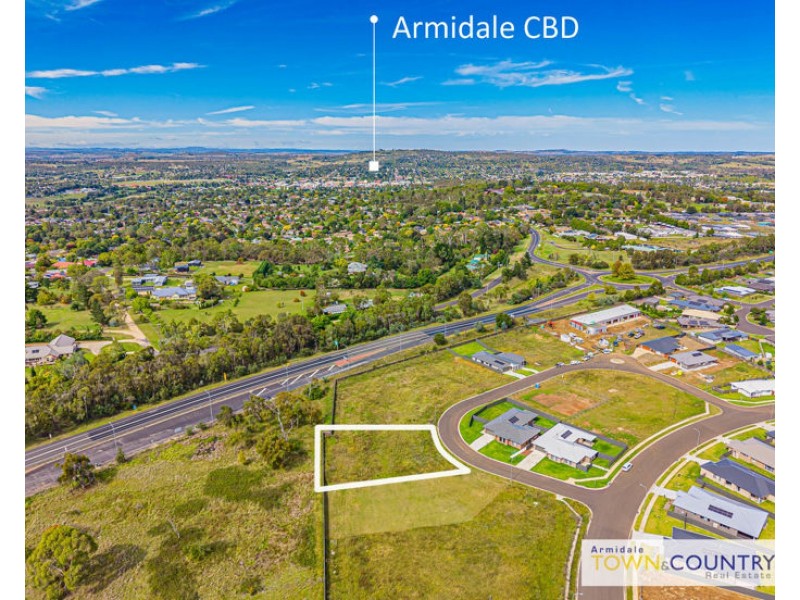28 Colin Crescent, Armidale NSW 2350