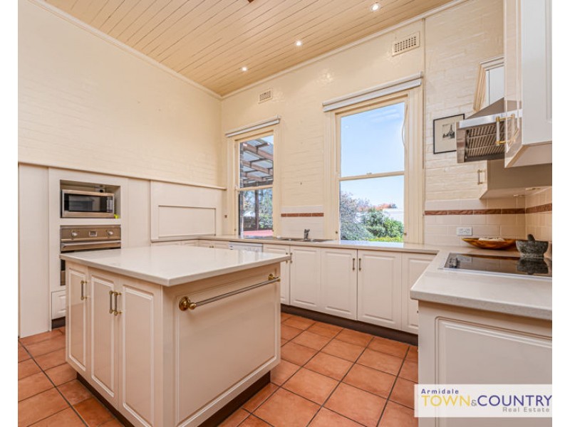 170 Jessie Street, Armidale NSW 2350