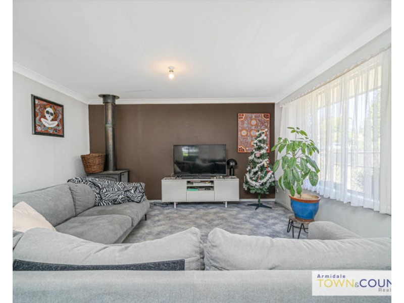 213 Canambe Street, Armidale NSW 2350