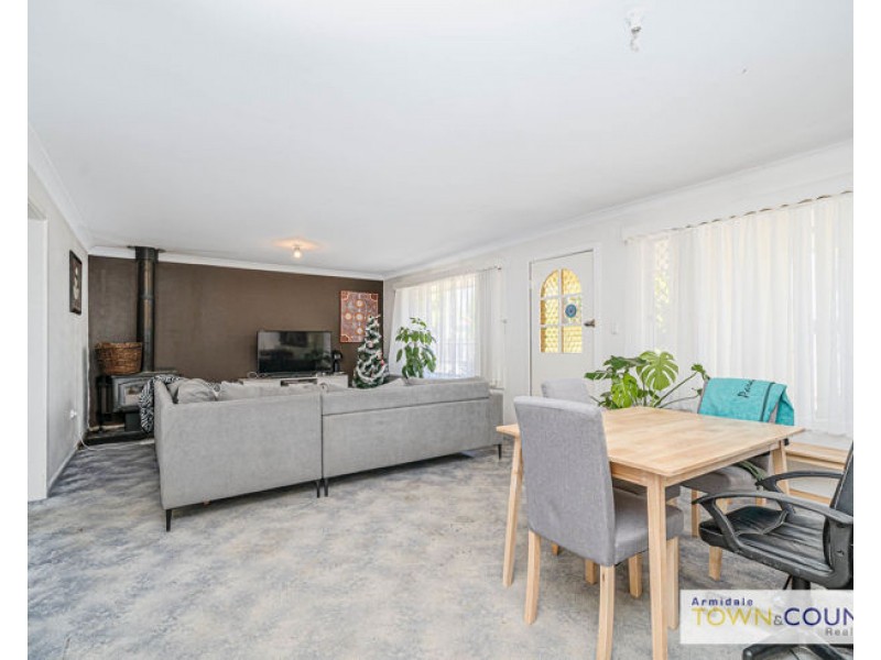 213 Canambe Street, Armidale NSW 2350