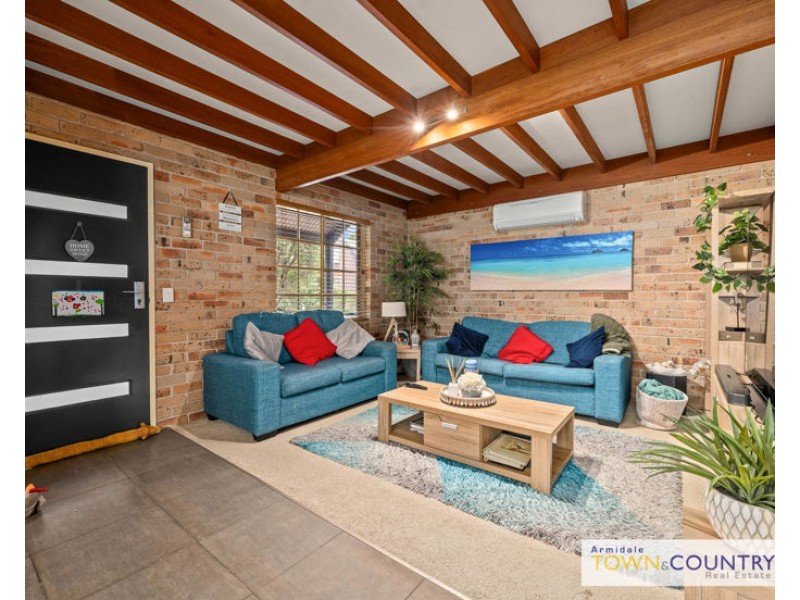 8/6 Eliza Lane, Armidale NSW 2350