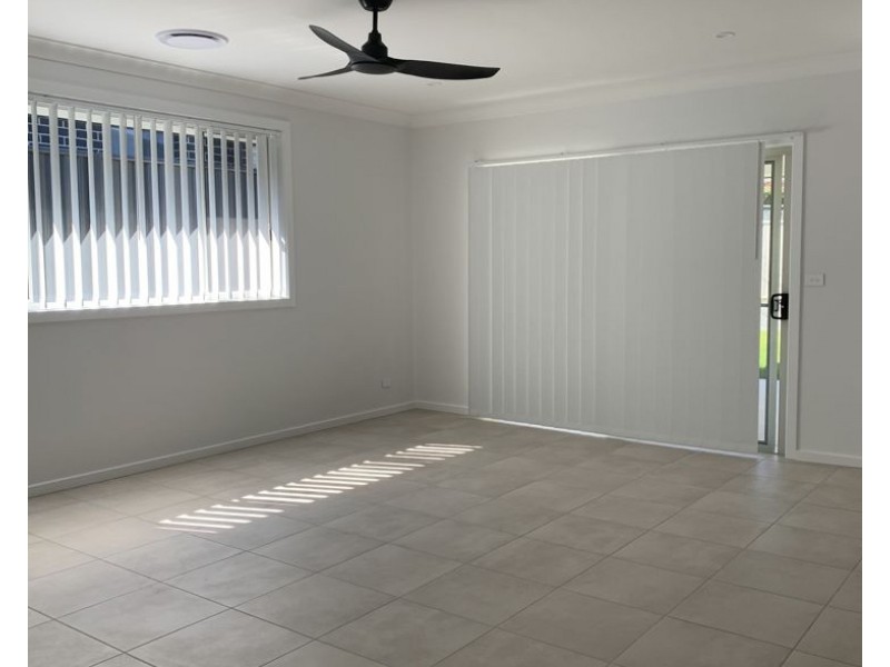 16 Bruce Close, Armidale NSW 2350