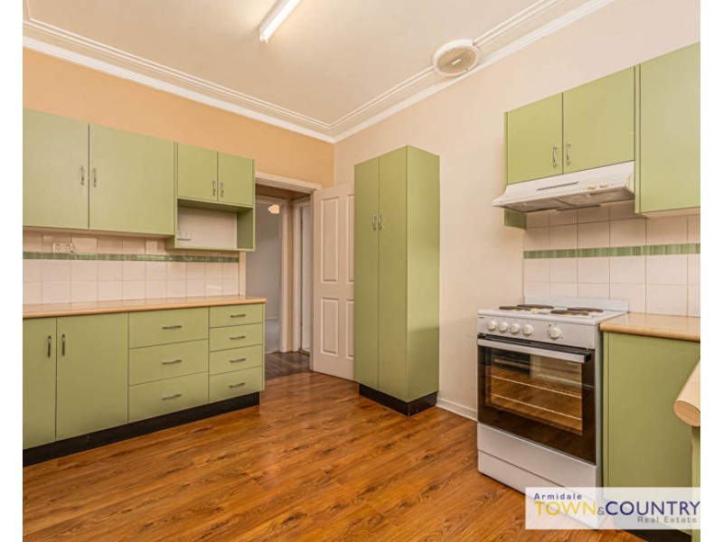 231 Dumaresq Street, Armidale NSW 2350