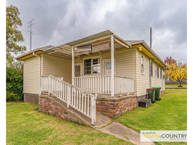 231 Dumaresq Street, Armidale NSW 2350