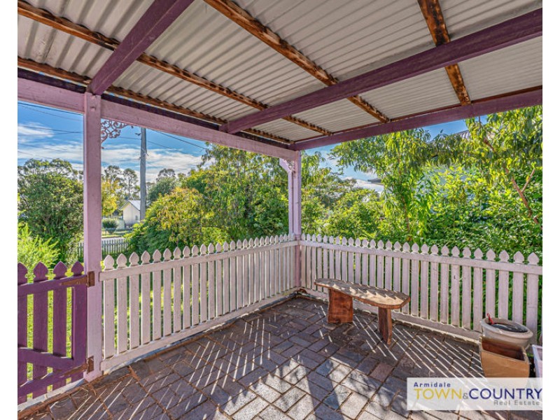 50 Mann Street, Armidale NSW 2350