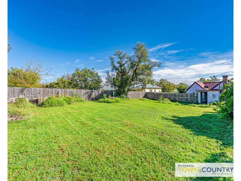 50 Mann Street, Armidale NSW 2350