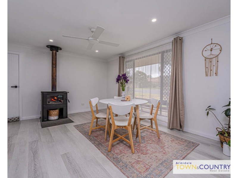 85 MacDonald Drive, Armidale NSW 2350