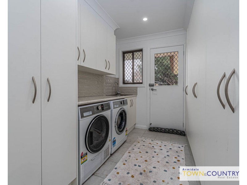 85 MacDonald Drive, Armidale NSW 2350