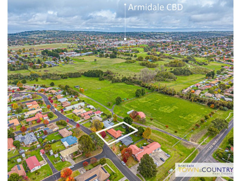 85 MacDonald Drive, Armidale NSW 2350