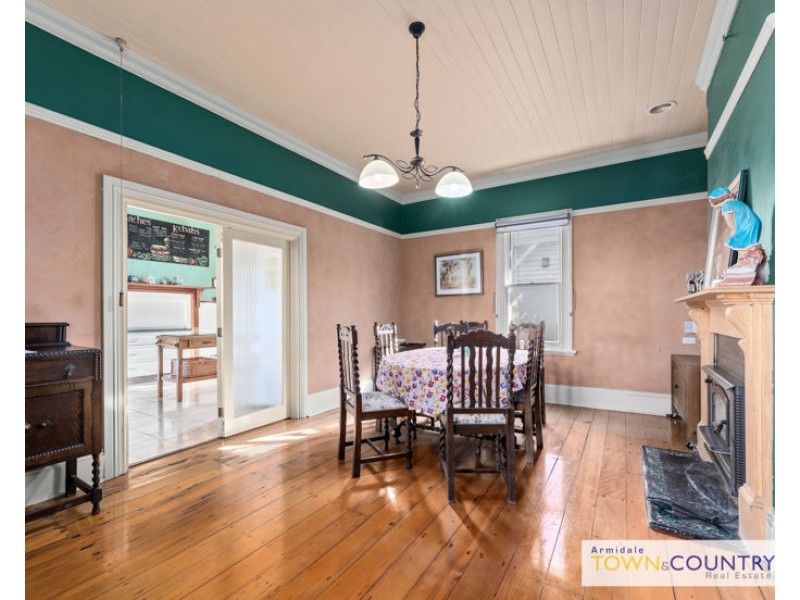 90 Brown Street, Armidale NSW 2350
