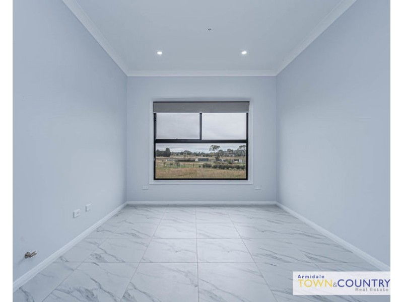 5 Yellowtail Court, Armidale NSW 2350