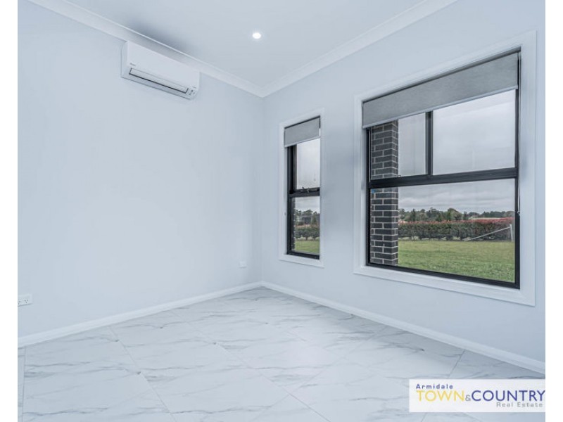 5 Yellowtail Court, Armidale NSW 2350