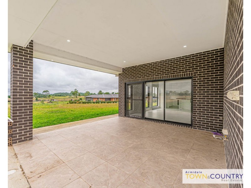 5 Yellowtail Court, Armidale NSW 2350