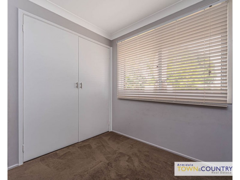 14 Verna Close, Armidale NSW 2350