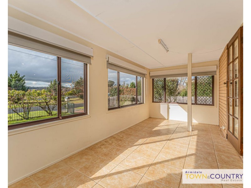 36 Grafton Road, Armidale NSW 2350