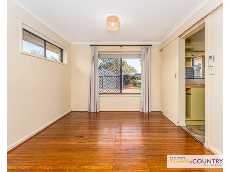 36 Grafton Road, Armidale NSW 2350