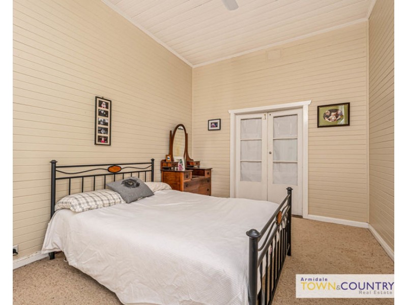 75 Taylor Street, Armidale NSW 2350