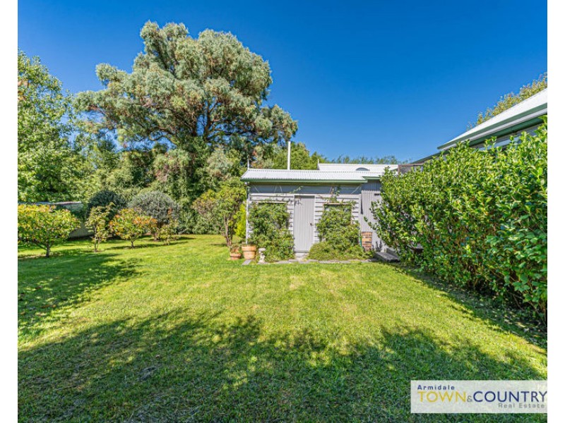 75 Taylor Street, Armidale NSW 2350