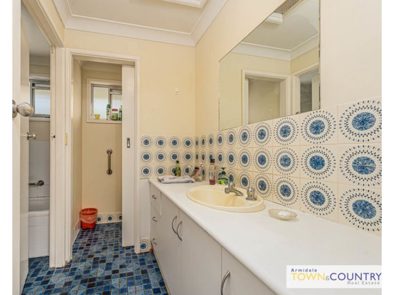 284 Dumaresq Street, Armidale NSW 2350